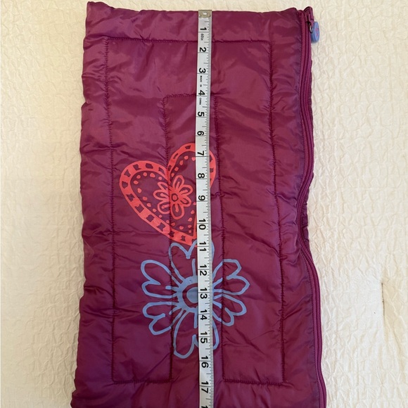 American Girl Lavender Sleeping Bag - Picture 2 of 12